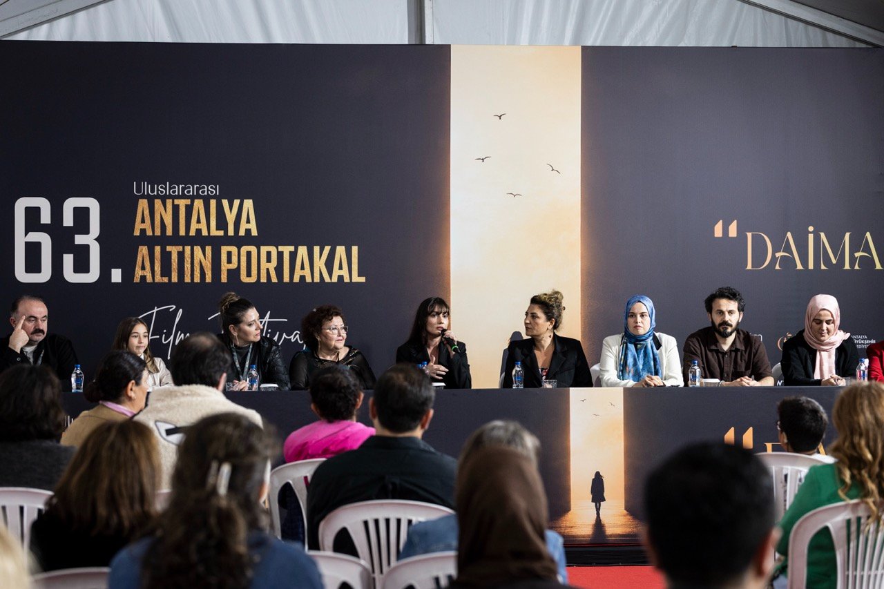 ALTIN PORTAKAL HEYECANINDA İKİ FİLM DAHA SEYİRCİYLE BULUŞTU